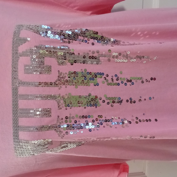 🆕️ 💗Juicy Couture💗 - Pink/Silver Sequin S/S Graphic Tee - Picture 5 of 14